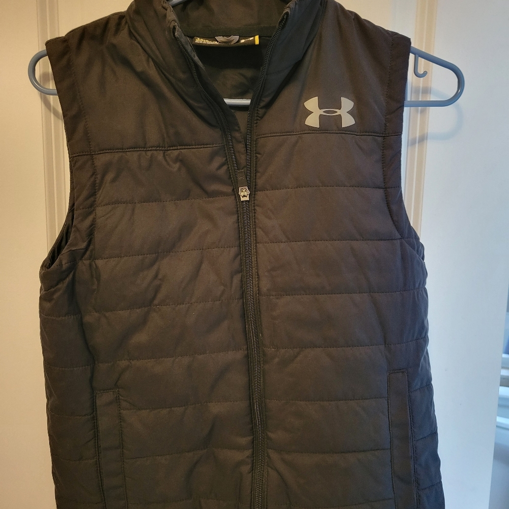 Under Armour Black Puffer Vest